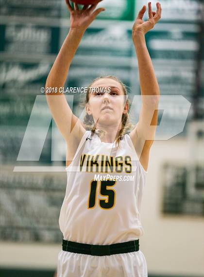 Thumbnail 1 in Potomac Falls @ Loudoun Valley photogallery.