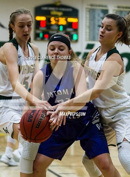 Thumbnail 2 in Potomac Falls @ Loudoun Valley photogallery.