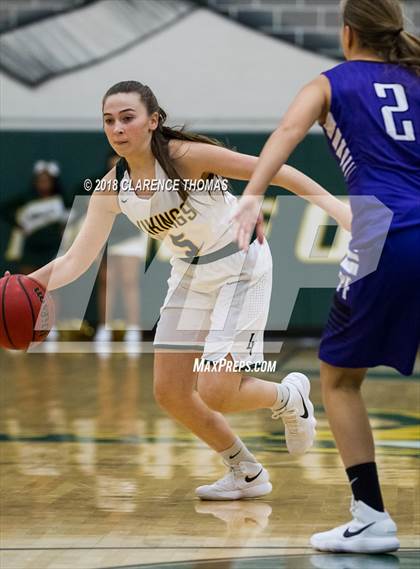 Thumbnail 2 in Potomac Falls @ Loudoun Valley photogallery.