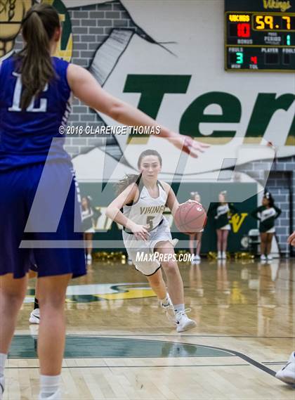 Thumbnail 2 in Potomac Falls @ Loudoun Valley photogallery.