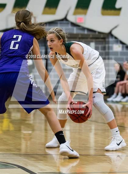 Thumbnail 3 in Potomac Falls @ Loudoun Valley photogallery.