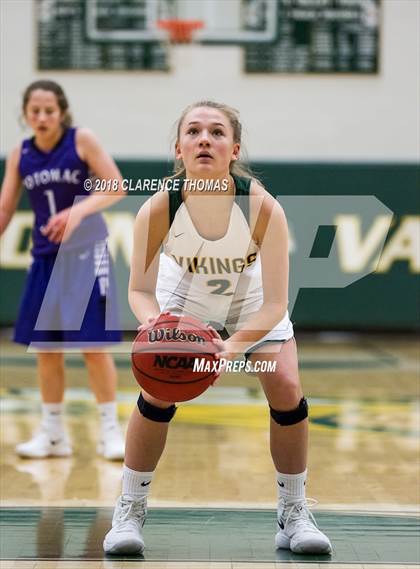Thumbnail 2 in Potomac Falls @ Loudoun Valley photogallery.