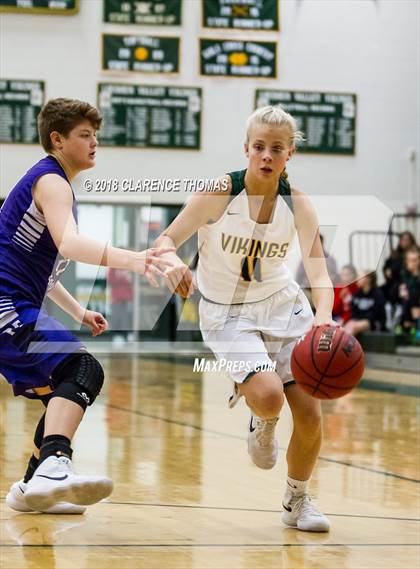 Thumbnail 1 in Potomac Falls @ Loudoun Valley photogallery.