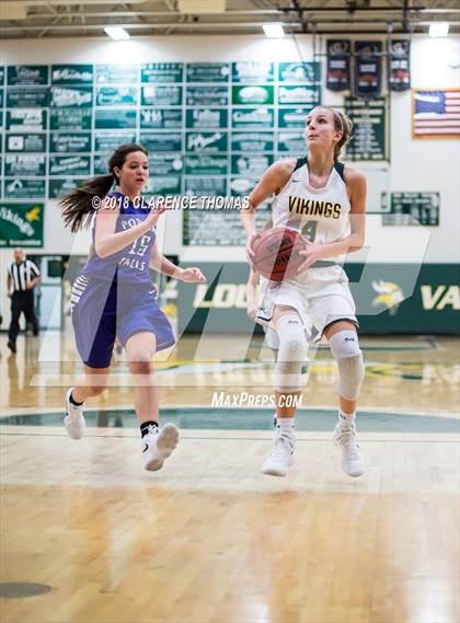 Thumbnail 2 in Potomac Falls @ Loudoun Valley photogallery.