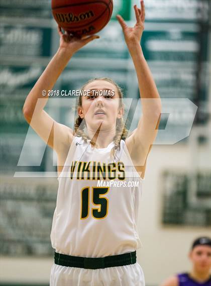 Thumbnail 2 in Potomac Falls @ Loudoun Valley photogallery.