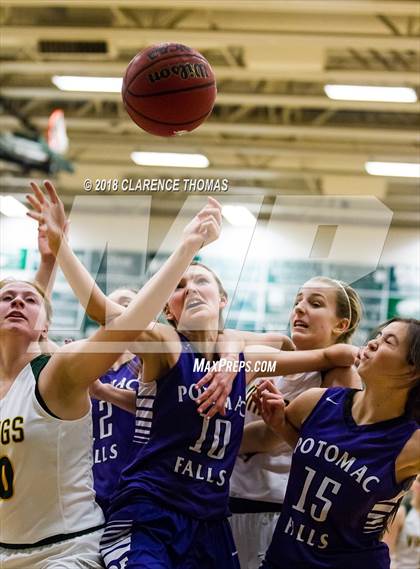 Thumbnail 3 in Potomac Falls @ Loudoun Valley photogallery.