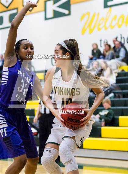 Thumbnail 1 in Potomac Falls @ Loudoun Valley photogallery.