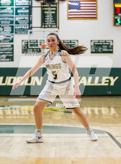 Thumbnail 3 in Potomac Falls @ Loudoun Valley photogallery.
