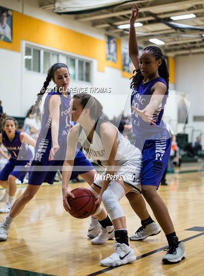 Thumbnail 1 in Potomac Falls @ Loudoun Valley photogallery.