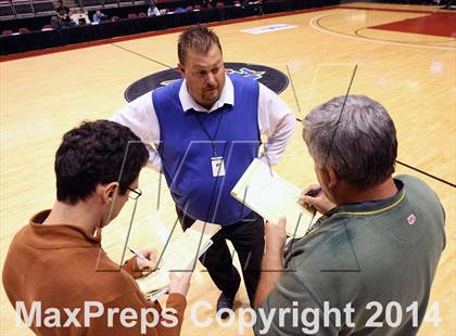 Thumbnail 2 in Valley Christian vs. Cortez (AIA D3 Final) photogallery.