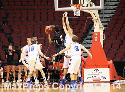 Thumbnail 2 in Valley Christian vs. Cortez (AIA D3 Final) photogallery.