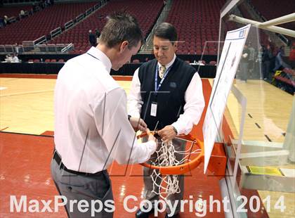 Thumbnail 2 in Valley Christian vs. Cortez (AIA D3 Final) photogallery.