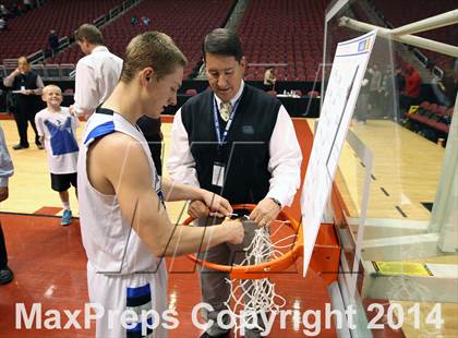 Thumbnail 3 in Valley Christian vs. Cortez (AIA D3 Final) photogallery.