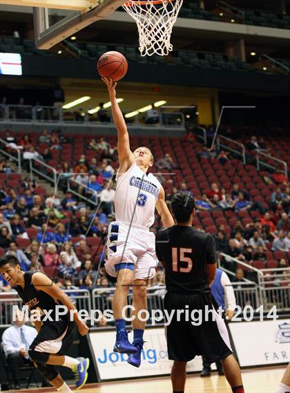 Thumbnail 3 in Valley Christian vs. Cortez (AIA D3 Final) photogallery.