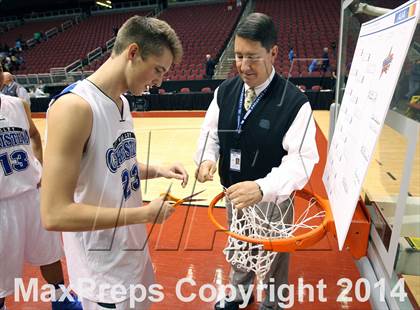 Thumbnail 2 in Valley Christian vs. Cortez (AIA D3 Final) photogallery.
