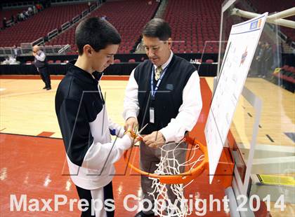 Thumbnail 1 in Valley Christian vs. Cortez (AIA D3 Final) photogallery.