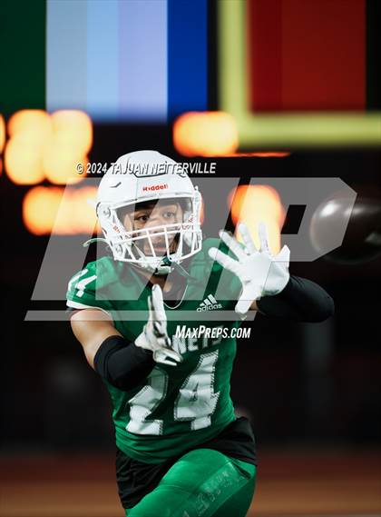 Thumbnail 2 in Lincoln @ Pittsburg (CIF 1–AA Final) photogallery.