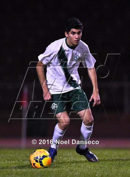 Thumbnail 3 in Sacred Heart Cathedral Preparatory vs. Valley Christian photogallery.