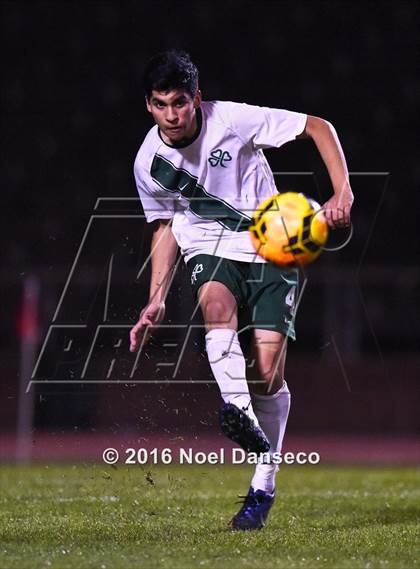 Thumbnail 1 in Sacred Heart Cathedral Preparatory vs. Valley Christian photogallery.