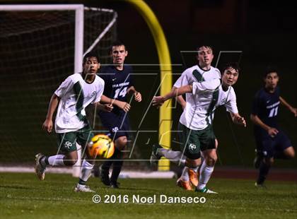Thumbnail 3 in Sacred Heart Cathedral Preparatory vs. Valley Christian photogallery.