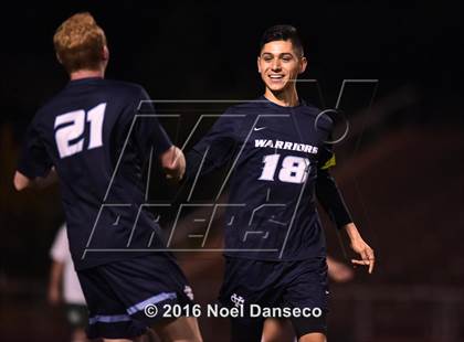 Thumbnail 2 in Sacred Heart Cathedral Preparatory vs. Valley Christian photogallery.