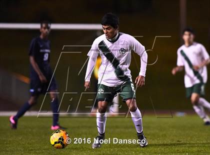 Thumbnail 2 in Sacred Heart Cathedral Preparatory vs. Valley Christian photogallery.