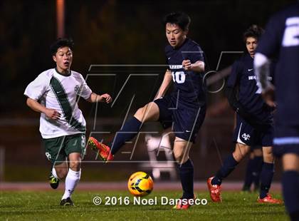 Thumbnail 1 in Sacred Heart Cathedral Preparatory vs. Valley Christian photogallery.