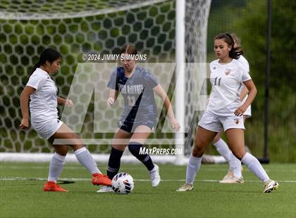 Thumbnail 2 in Wesclin @ Father McGivney Catholic (IHSA 1A Regional Finals) photogallery.
