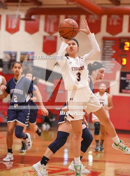 Thumbnail 3 in Northwood @ Elsinore (CIF SS Division 4A 1st Round) photogallery.