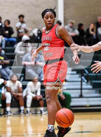 Thumbnail 2 in Parkway @ Captain Shreve photogallery.