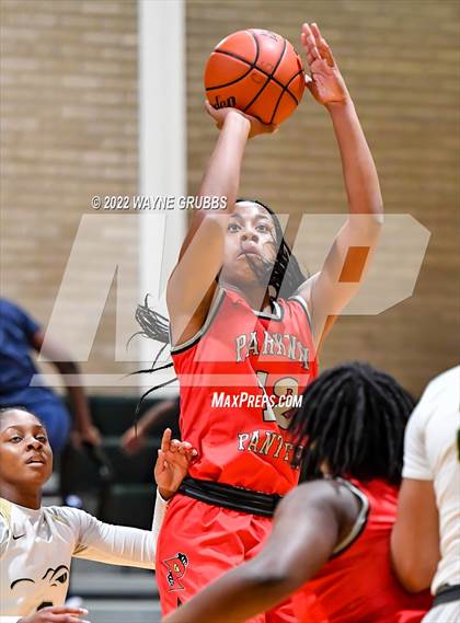 Thumbnail 2 in Parkway @ Captain Shreve photogallery.