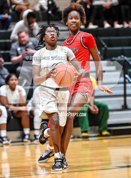 Thumbnail 3 in Parkway @ Captain Shreve photogallery.