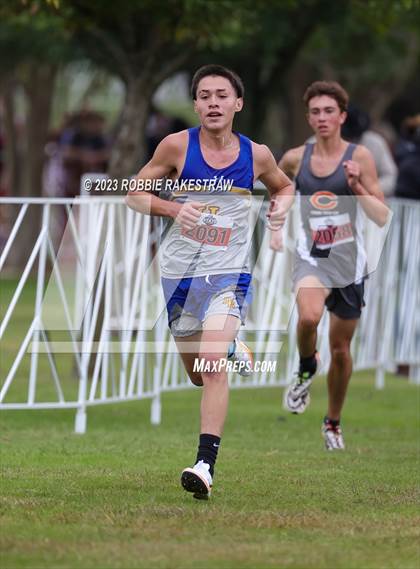 Thumbnail 1 in UIL Cross Country 2A Finals (5K) photogallery.