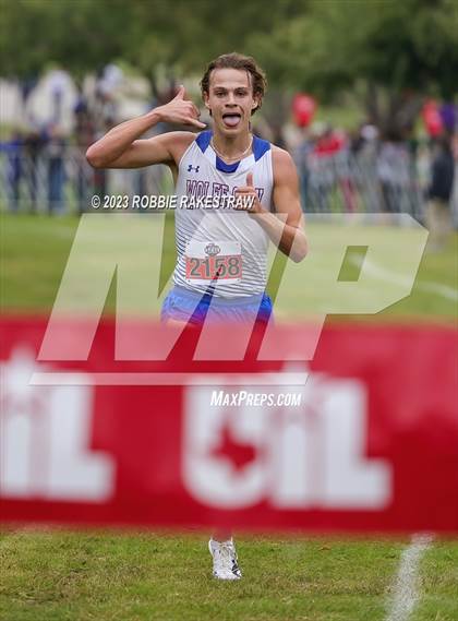 Thumbnail 1 in UIL Cross Country 2A Finals (5K) photogallery.