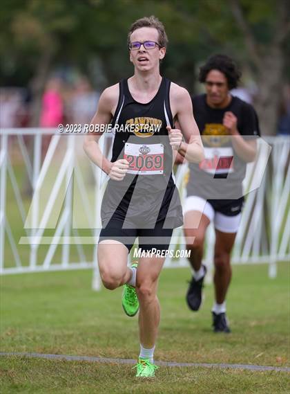 Thumbnail 2 in UIL Cross Country 2A Finals (5K) photogallery.
