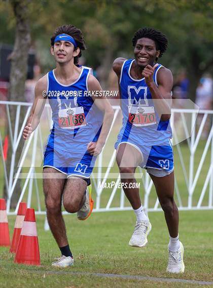 Thumbnail 2 in UIL Cross Country 2A Finals (5K) photogallery.