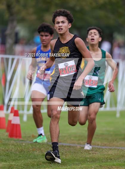 Thumbnail 3 in UIL Cross Country 2A Finals (5K) photogallery.
