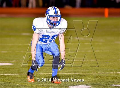 Thumbnail 1 in Simon Kenton @ Dixie Heights (KHSAA Class 6A Commomwealth Gridiron Bowl) photogallery.