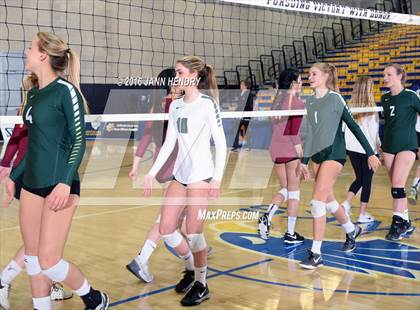 Thumbnail 1 in Menlo-Atherton vs. Edison (CIF State D1 Final) photogallery.