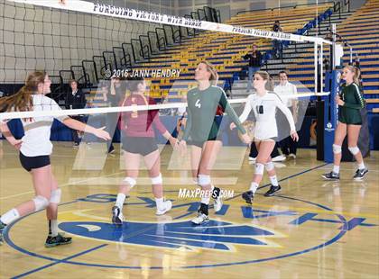 Thumbnail 2 in Menlo-Atherton vs. Edison (CIF State D1 Final) photogallery.