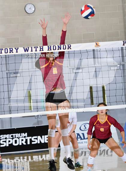 Thumbnail 3 in Menlo-Atherton vs. Edison (CIF State D1 Final) photogallery.