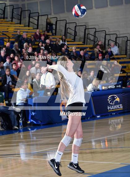 Thumbnail 1 in Menlo-Atherton vs. Edison (CIF State D1 Final) photogallery.