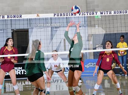 Thumbnail 3 in Menlo-Atherton vs. Edison (CIF State D1 Final) photogallery.