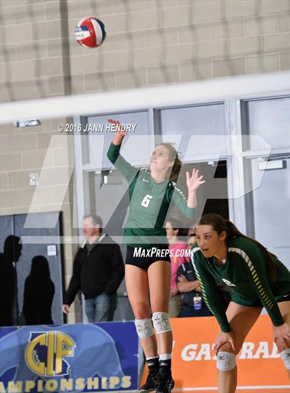 Thumbnail 3 in Menlo-Atherton vs. Edison (CIF State D1 Final) photogallery.