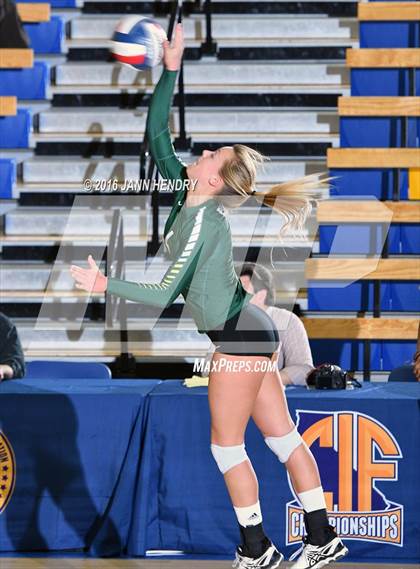 Thumbnail 3 in Menlo-Atherton vs. Edison (CIF State D1 Final) photogallery.
