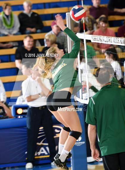 Thumbnail 2 in Menlo-Atherton vs. Edison (CIF State D1 Final) photogallery.