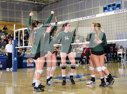 Thumbnail 3 in Menlo-Atherton vs. Edison (CIF State D1 Final) photogallery.