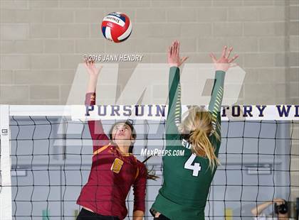 Thumbnail 2 in Menlo-Atherton vs. Edison (CIF State D1 Final) photogallery.