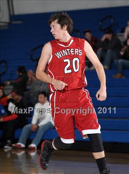 Thumbnail 3 in Winters vs. American Canyon (Les Curry Invitational) photogallery.