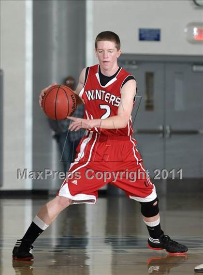 Thumbnail 1 in Winters vs. American Canyon (Les Curry Invitational) photogallery.